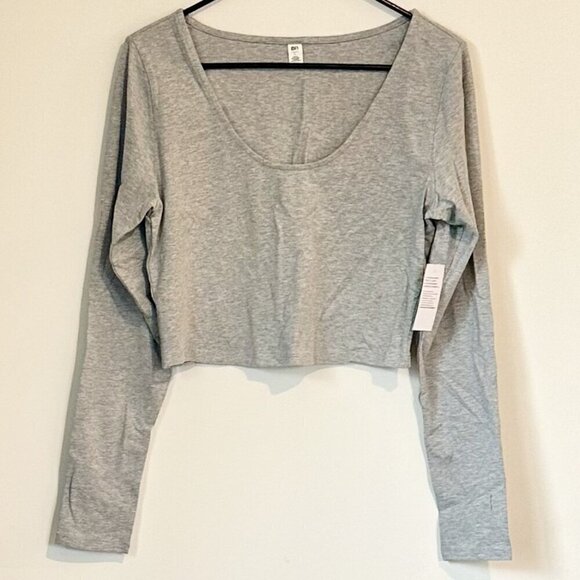 NWT BP by Nordstrom Gray Long Sleeve Scoop Neck Crop Top - Size: Large - Picture 1 of 5